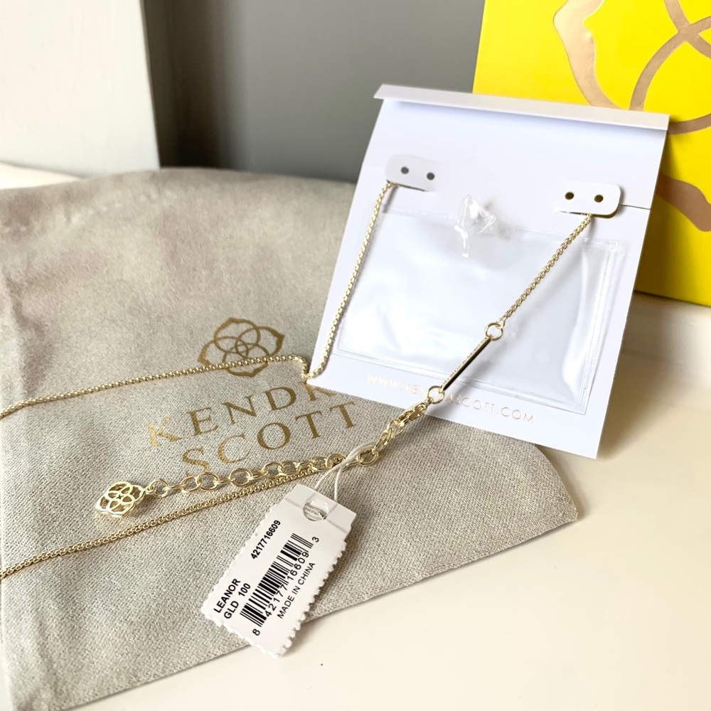 NWT Kendra Scott 14k plated mother pearl pendant - Picture 5 of 5